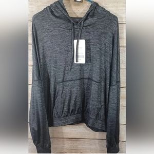 NWT Fabletics Bea Cropped Longsleeve Gray Hoodie Pullover Top Sz 3X